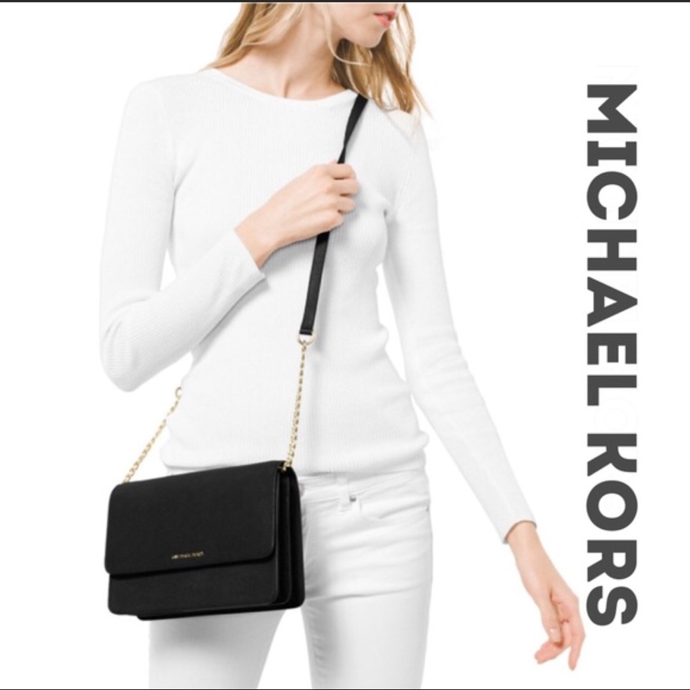 NWT ❤️Michael Kors Flap Saddle Navy Crossbody bag